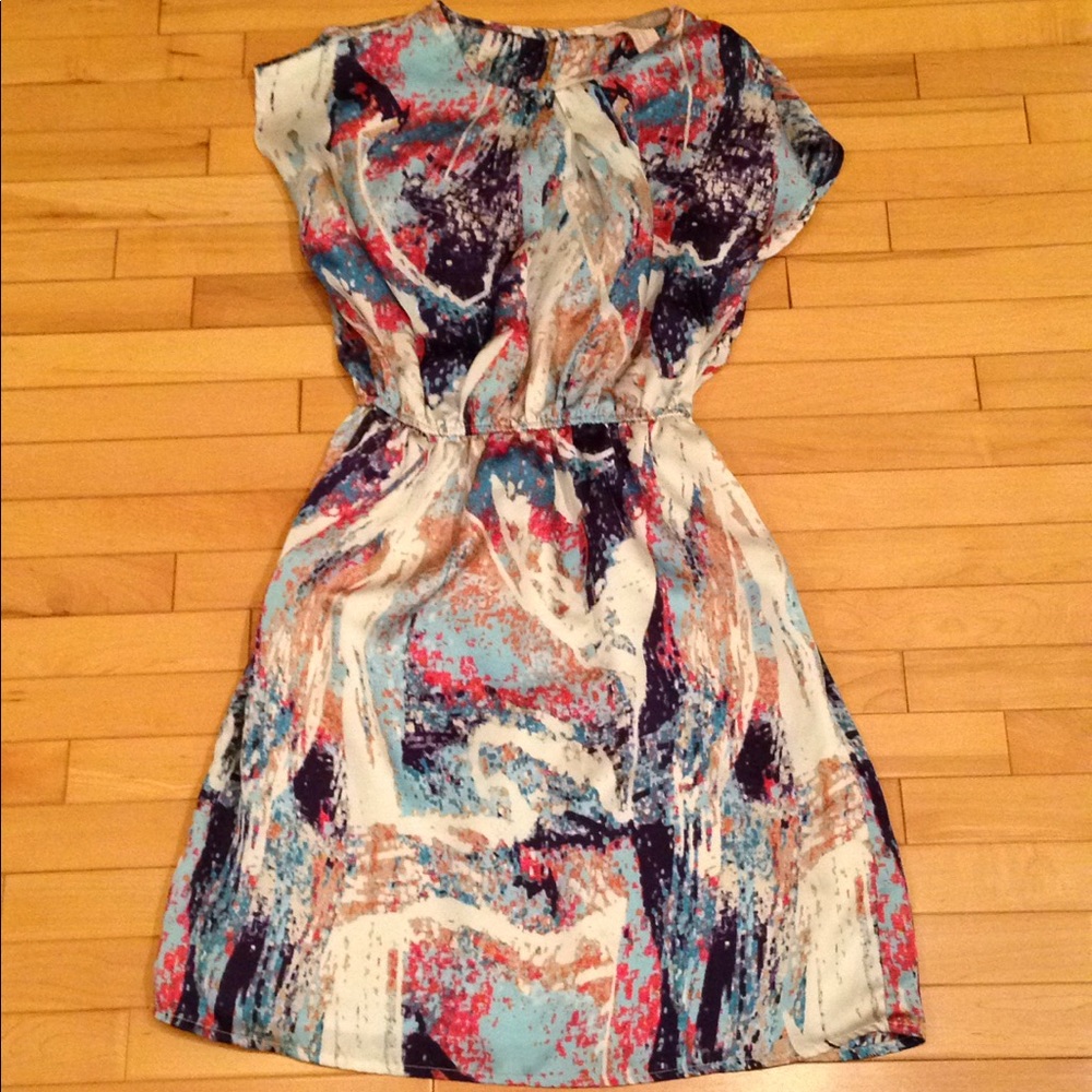 Forever 21 abstract print short sleeve mini dress